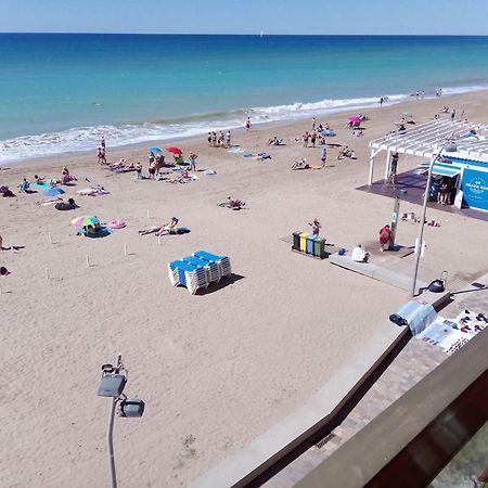 Acogedor Y Amplio Apartamento Familiar A Pie De Playa 卡拉费尔 外观 照片