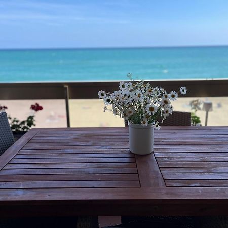 Acogedor Y Amplio Apartamento Familiar A Pie De Playa 卡拉费尔 外观 照片
