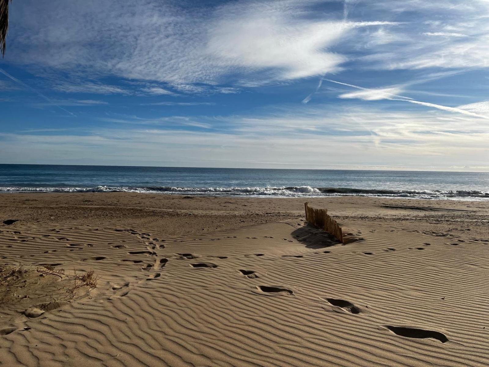 Acogedor Y Amplio Apartamento Familiar A Pie De Playa 卡拉费尔 外观 照片